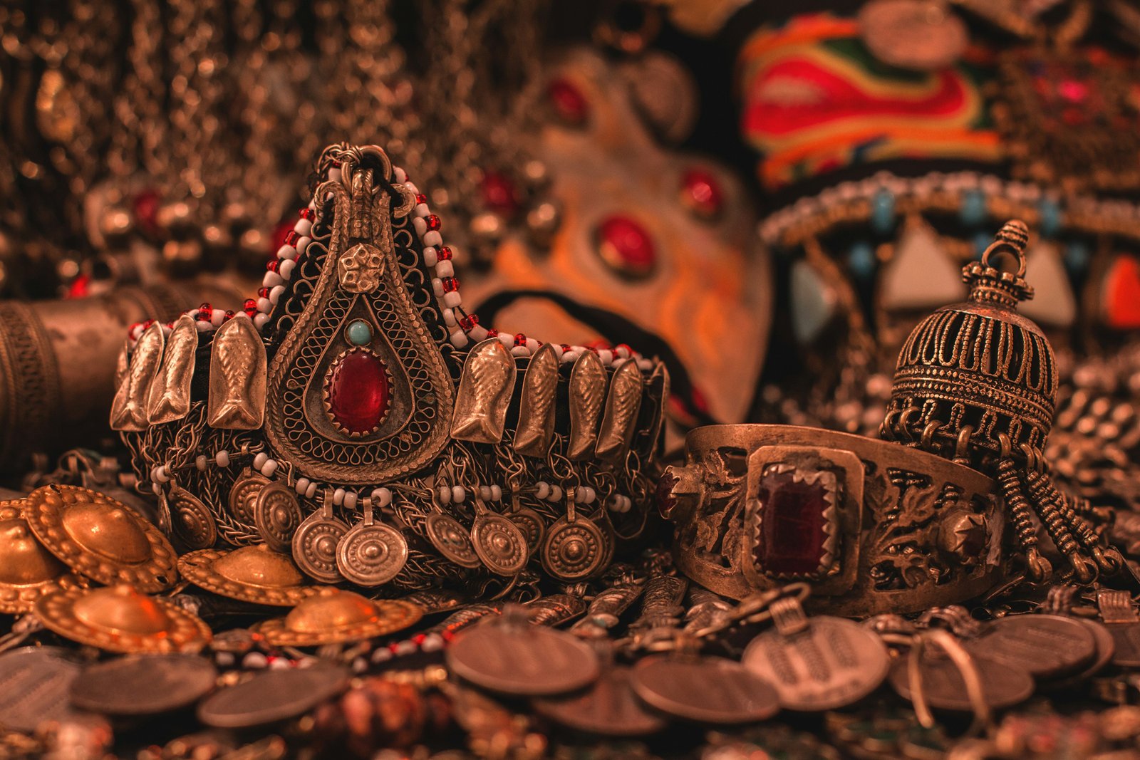 Stark verschmutzter Goldschmuck